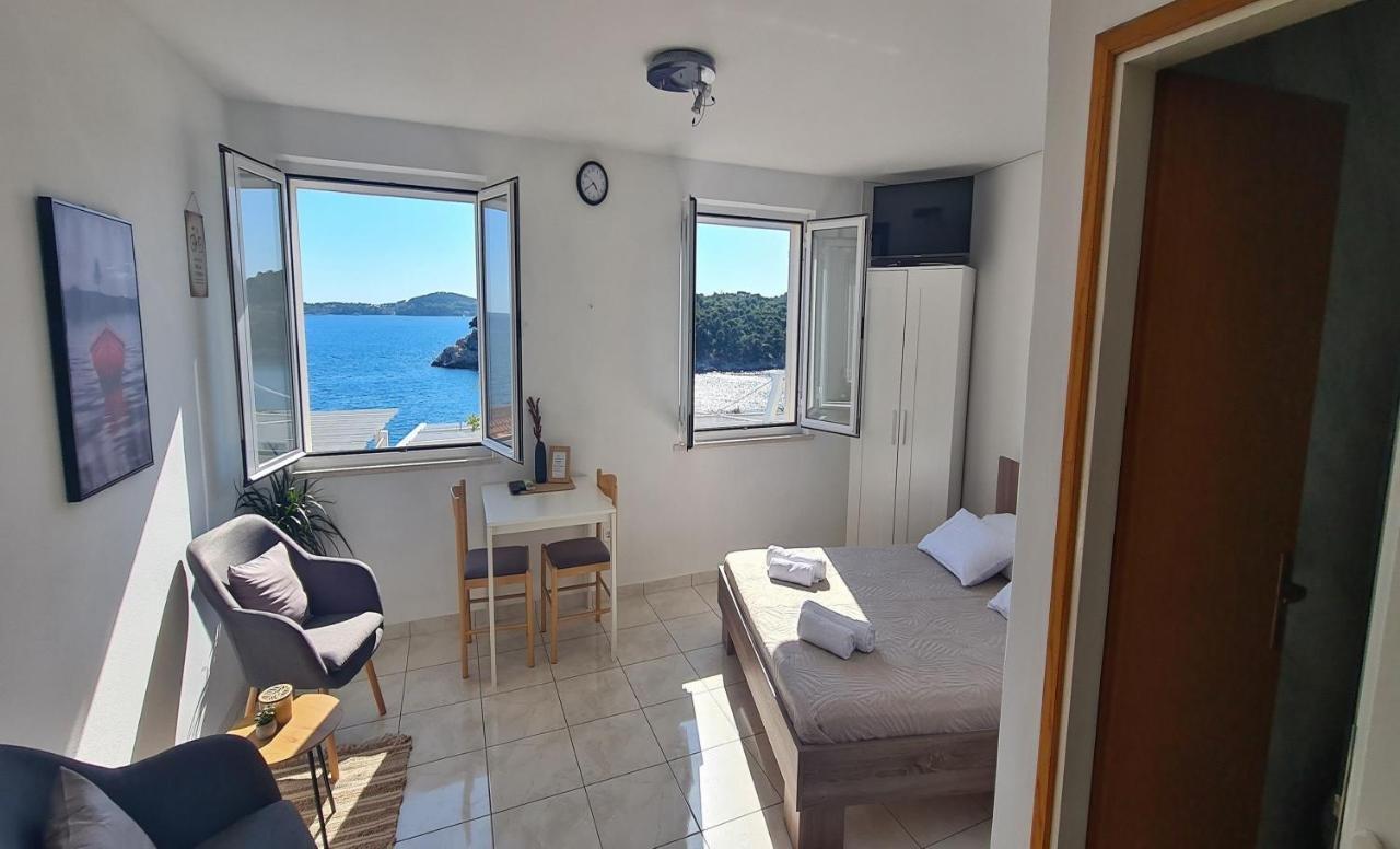 Apartmani Matea Затон Екстер'єр фото