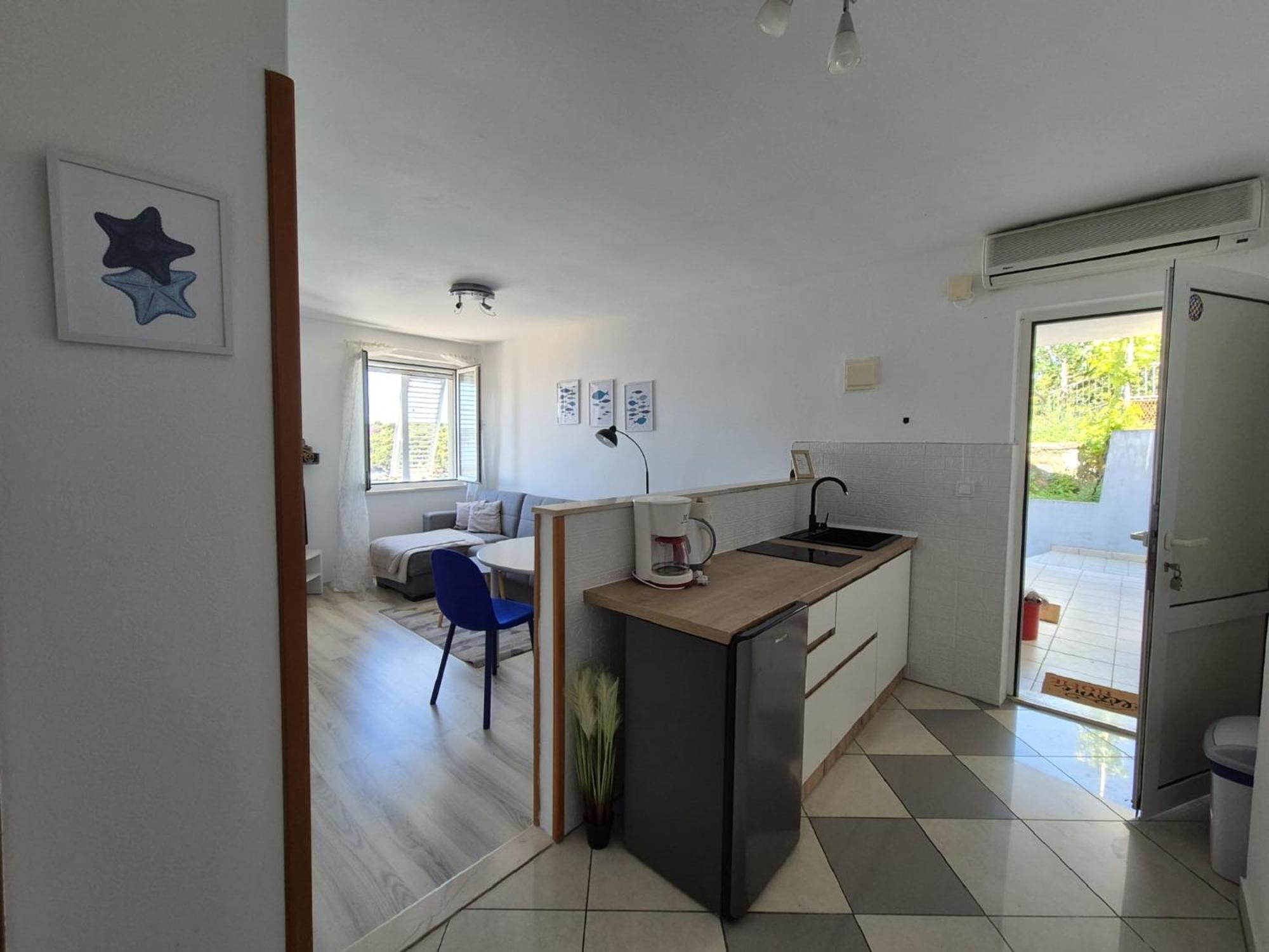 Apartmani Matea Затон Екстер'єр фото